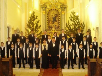 Хор хлопчиків та юнаків Мукачівської хорової школи Хор хлопчиків та юнаків Мукачівської хорової школи